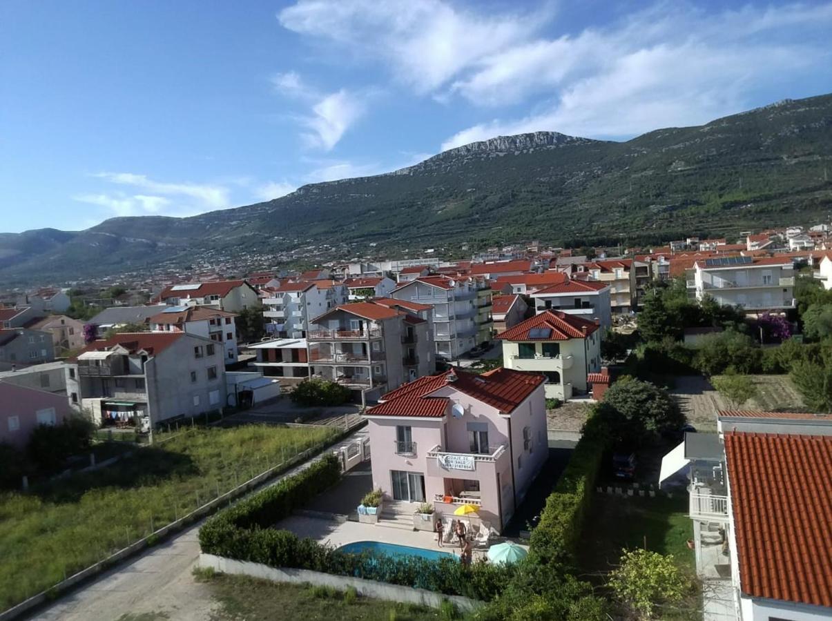Villa Giulietta Kaštela 外观 照片
